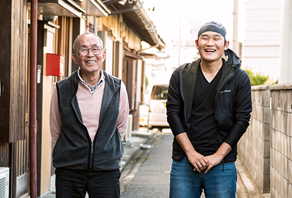 師匠の伊藤さんはもともと祖父との親交があり、木村さんとも旧知の関係。